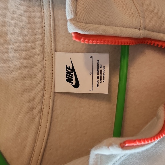 Nike quarter zip - Picture 3 of 5